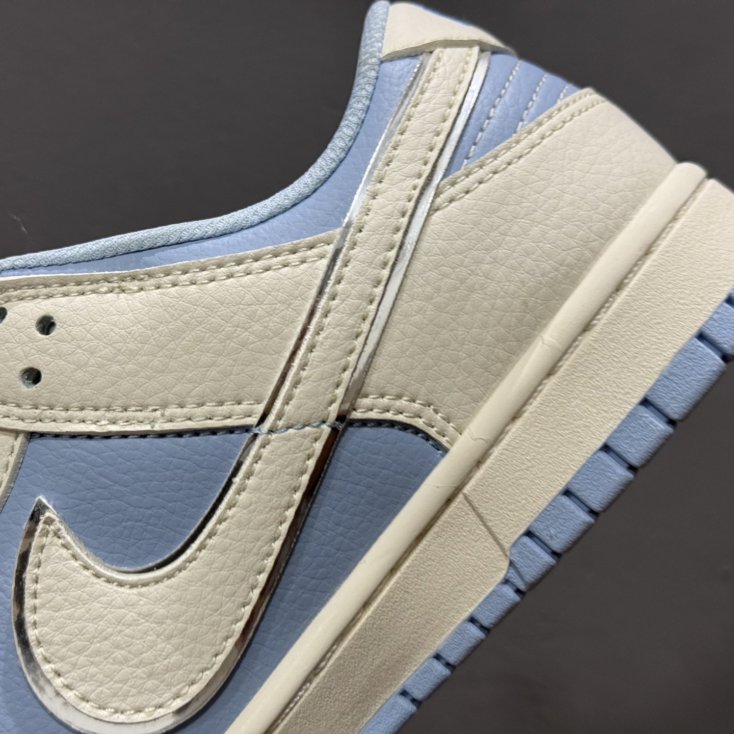220 Nk SB Dunk Low 巴宝莉联名-邦迪蓝 周年高端定制 低帮休闲板鞋 BB5252-601