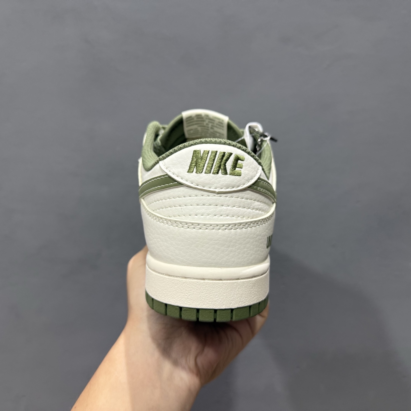 220 Nk SB Dunk Low UN联名-字母绿 周年高端定制 低帮休闲板鞋 BB2699-211