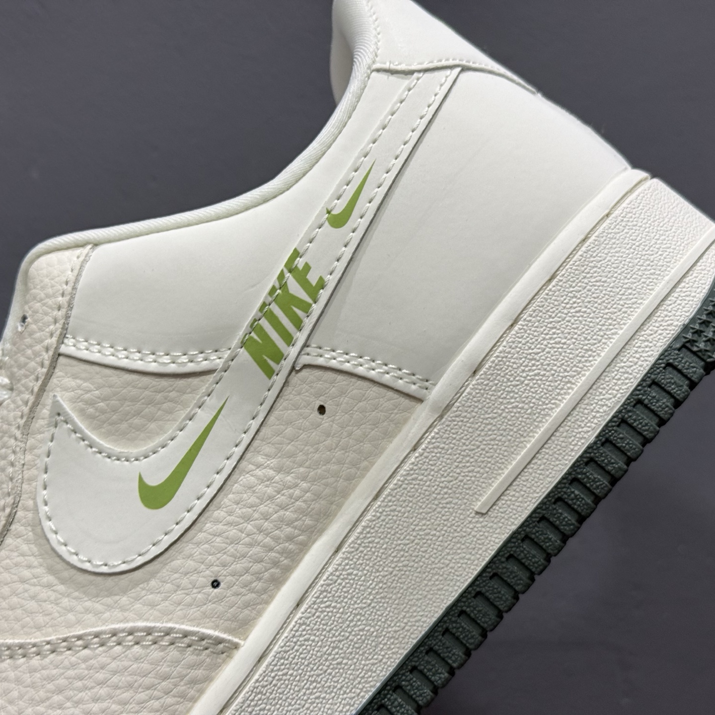 260 Nike Air Force 1'07 JUST DON 联名 米白 DF0188-056