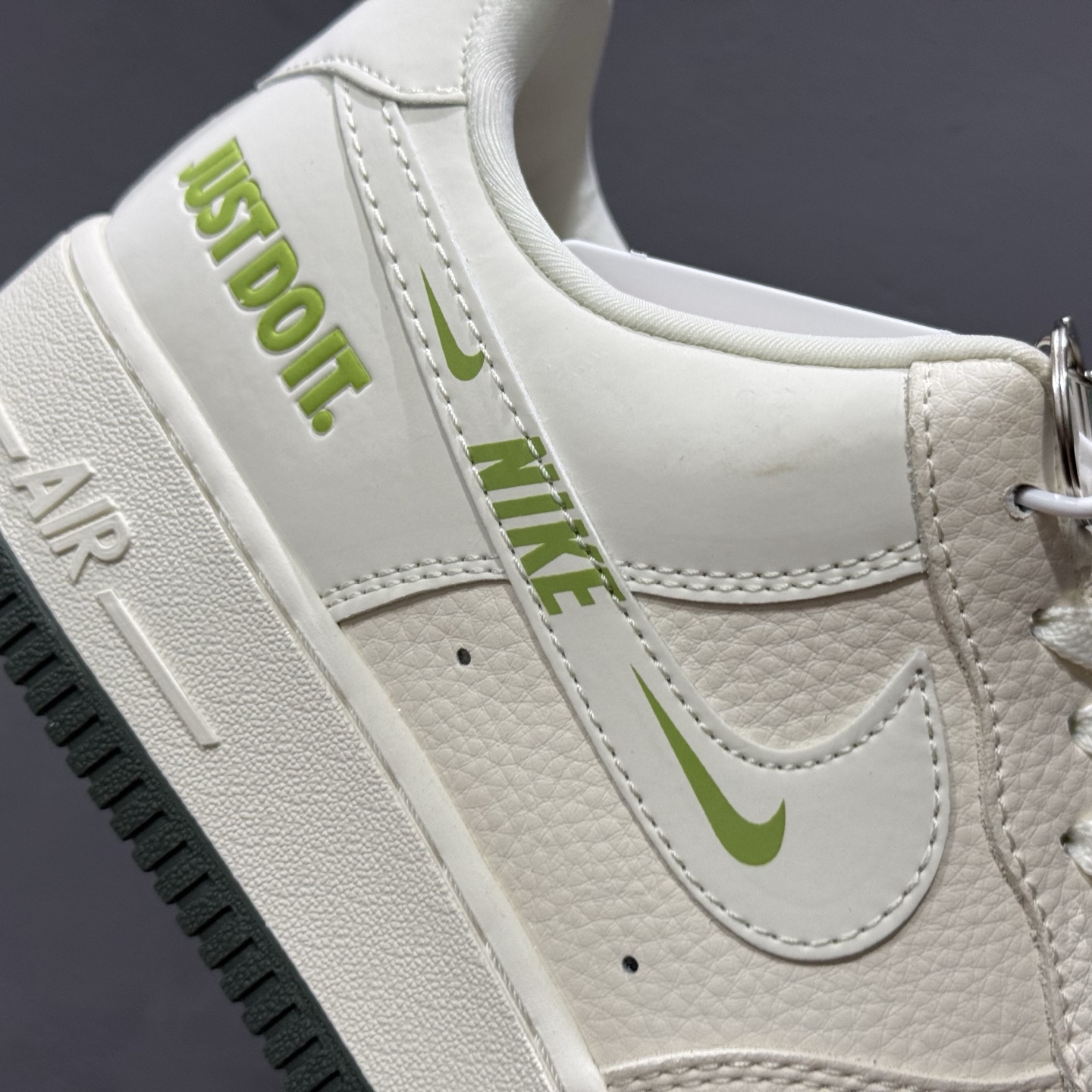 260 Nike Air Force 1'07 JUST DON 联名 米白 DF0188-056