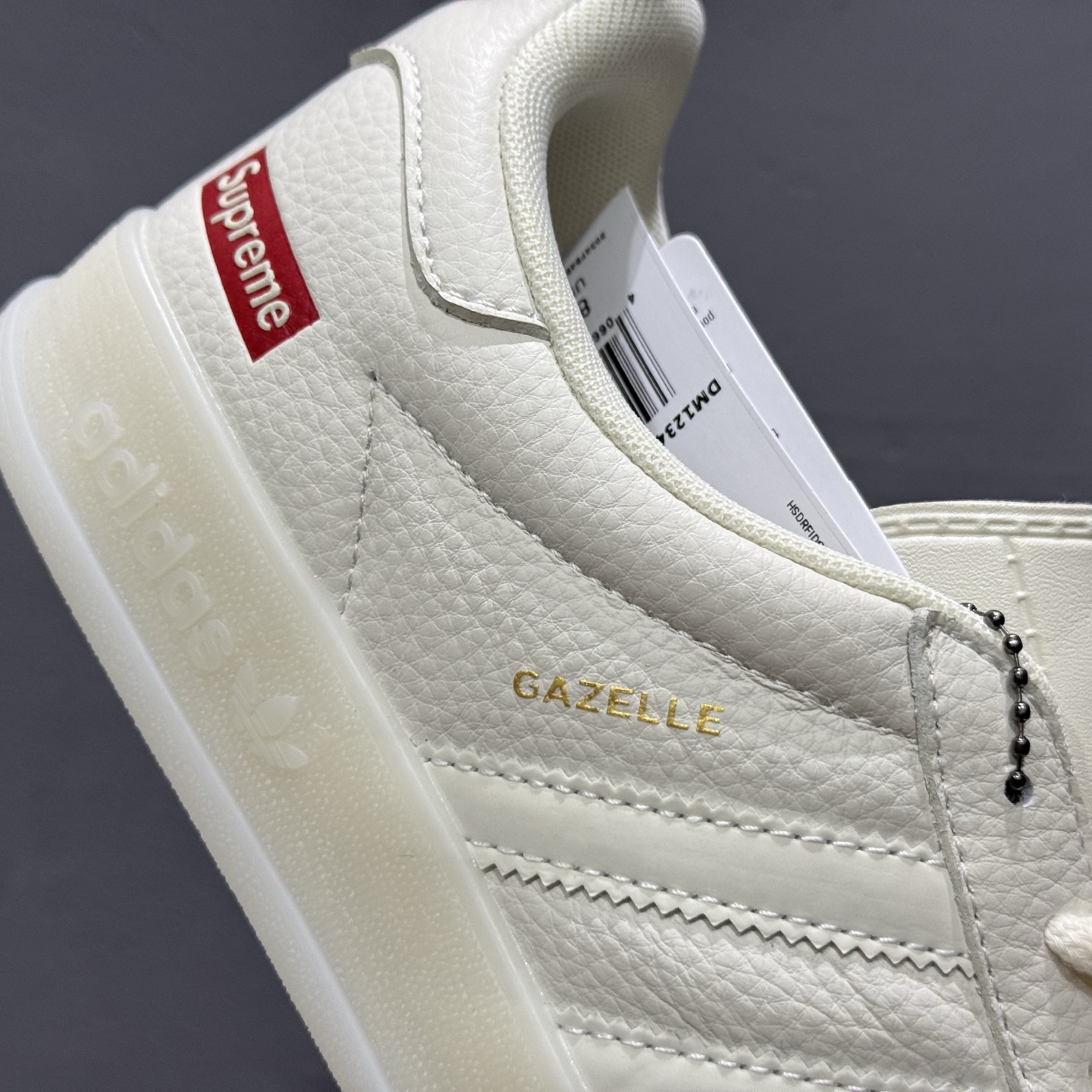 260 adidas originals GAZELLE INDOOR Indoor LV T头鞋 sup联名 防滑耐磨轻便 低帮 DM1234-007