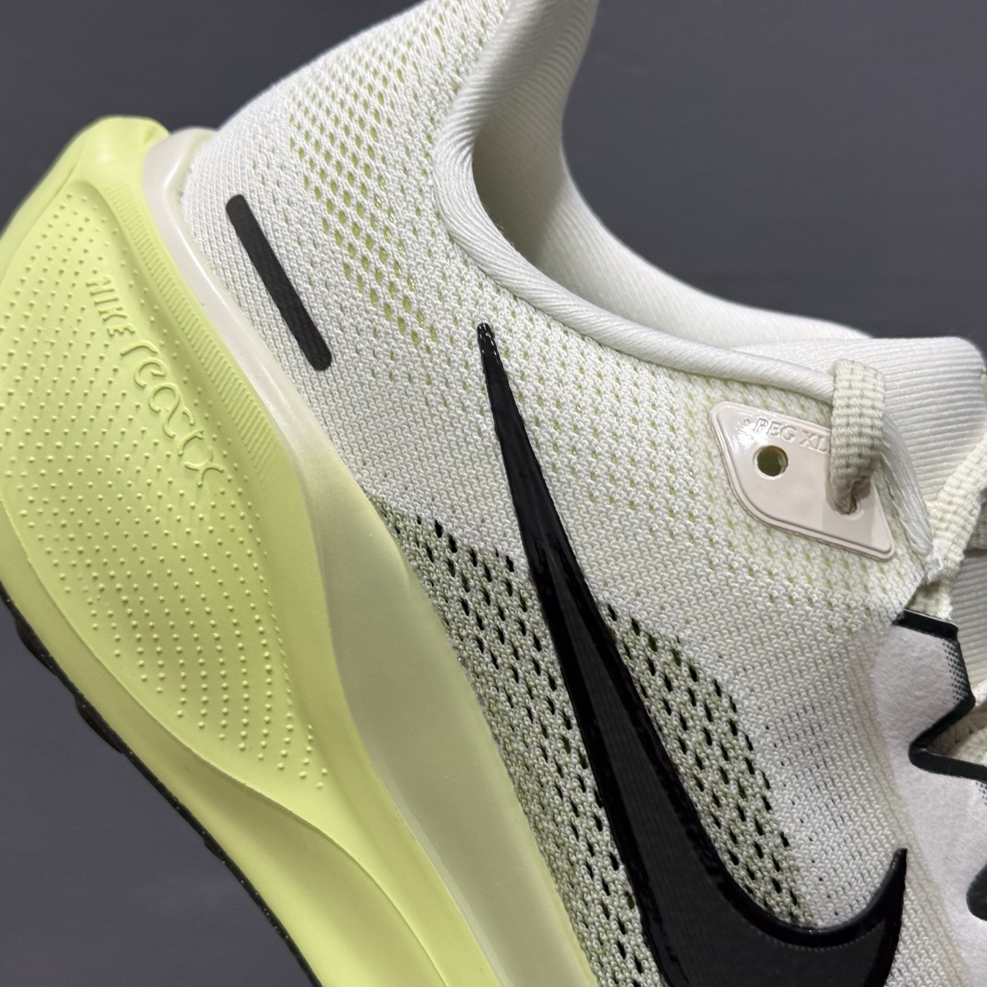 200 NK Air Zoom Pegasus 41 飞马41代 网面跑步鞋 FD2722-109