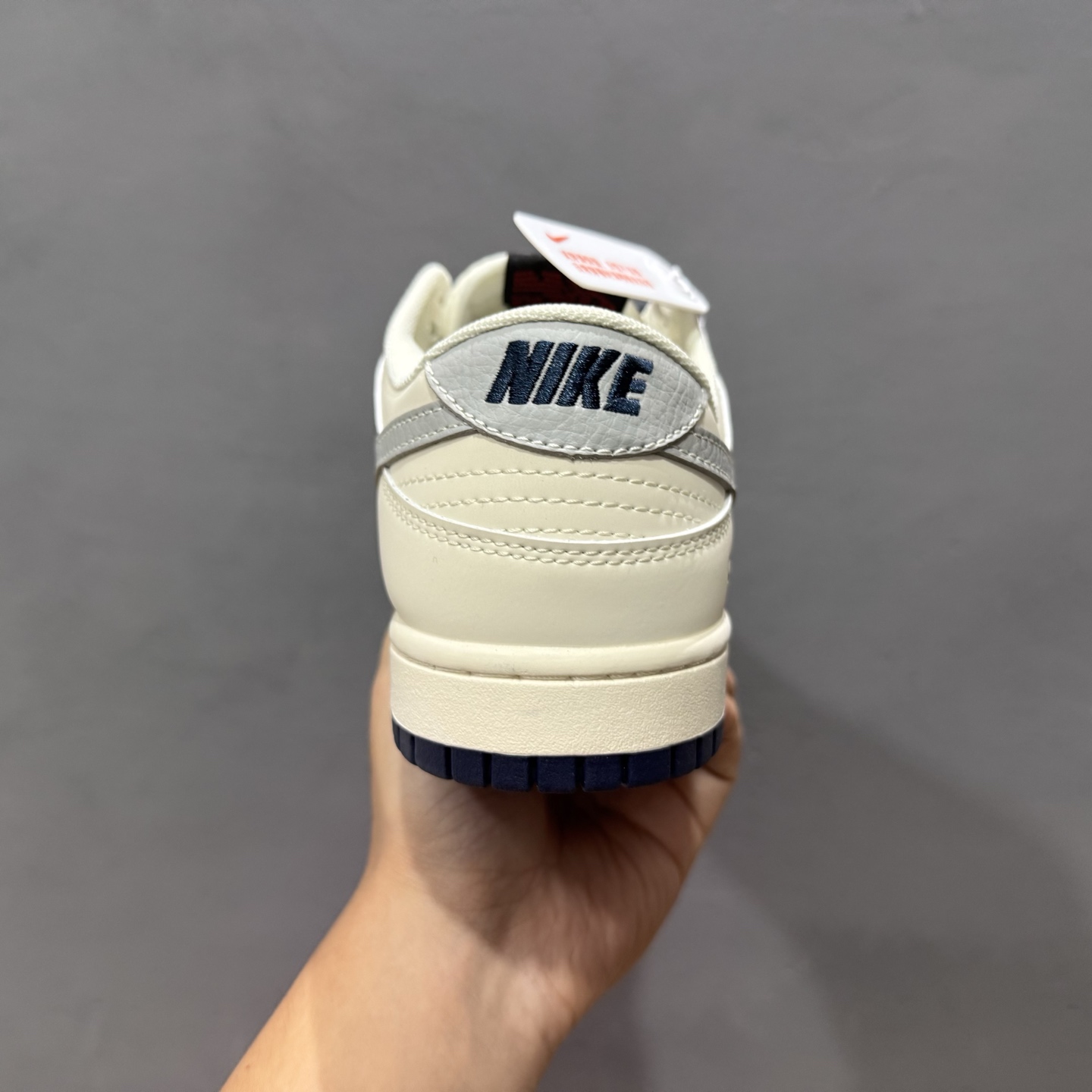 260 海外爆款限量发售！ Nike SB Dunk Low“SUP联名——黑白灰勾配色” 高端定制 低帮休闲板鞋 BZ2501-102