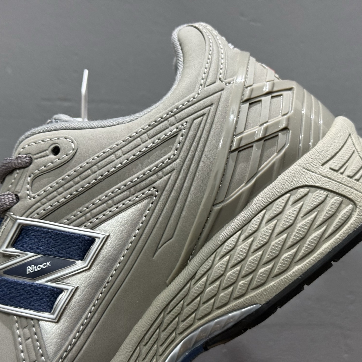 220 大厂出品 New Balance NB 1906R 灰色 M1906RB