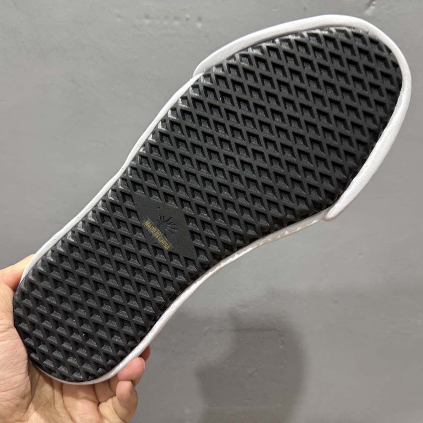 240 三原康裕品牌MMY/Maison MIHARA YASUHIRO Original Sole Canvas Low 变形溶解雪糕底休闲百搭鞋