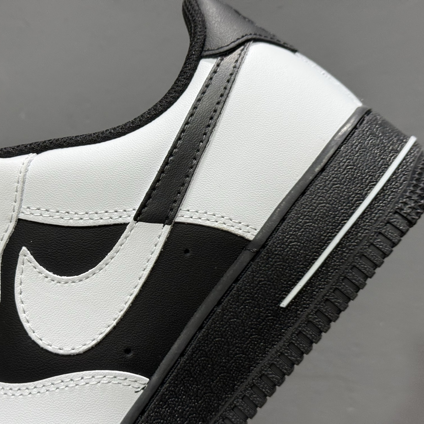 Nike Air Force 1'07 Low 官方爆款定制 二次元主题 灰色地带 空军一号低帮休闲板鞋 ZH0316-077