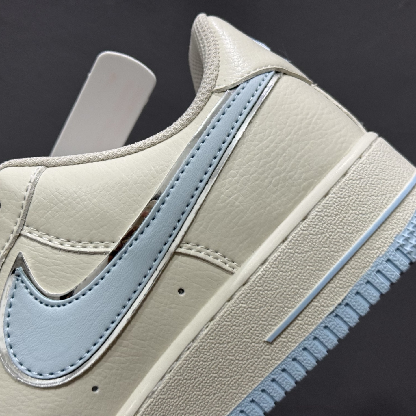 200 Nike Air Force 1 Low 07 浅卡其棕 HQ1966-200