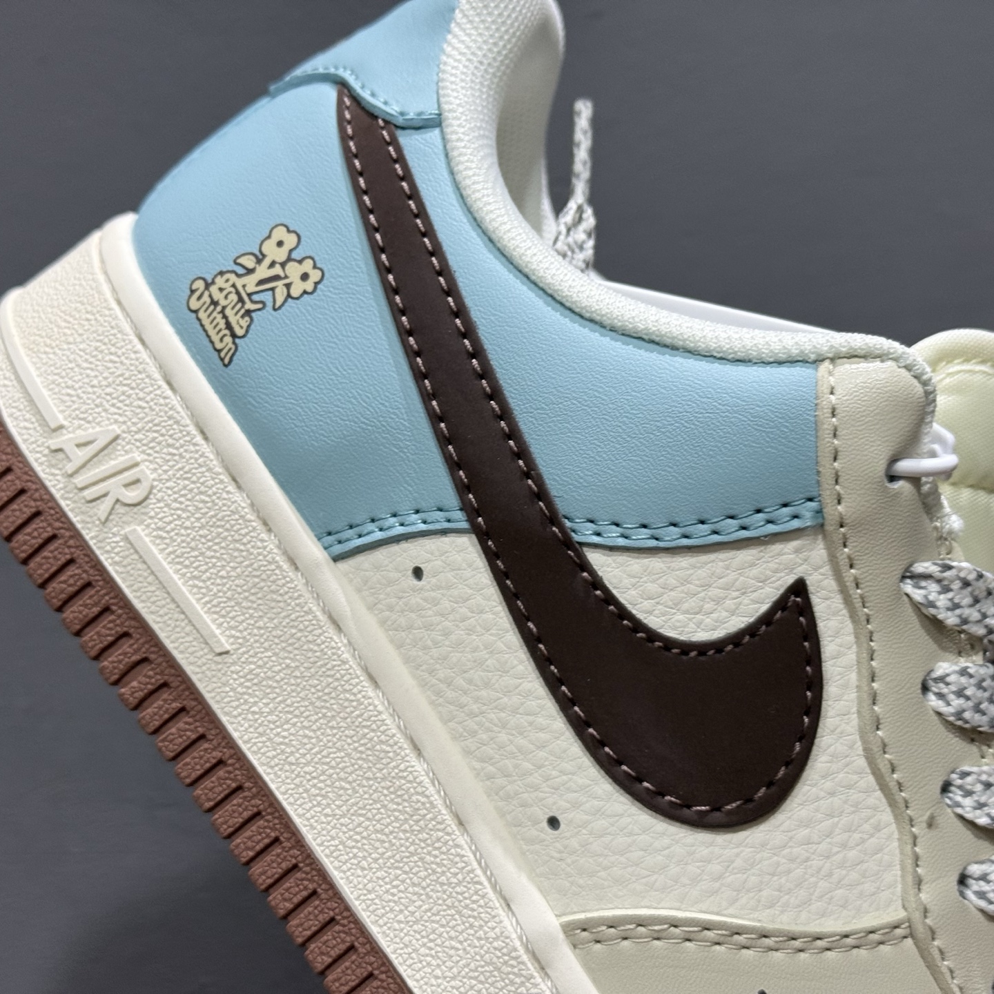 Nike Air Force 1'07 LV 联名 白黑蓝 JJ2508-702