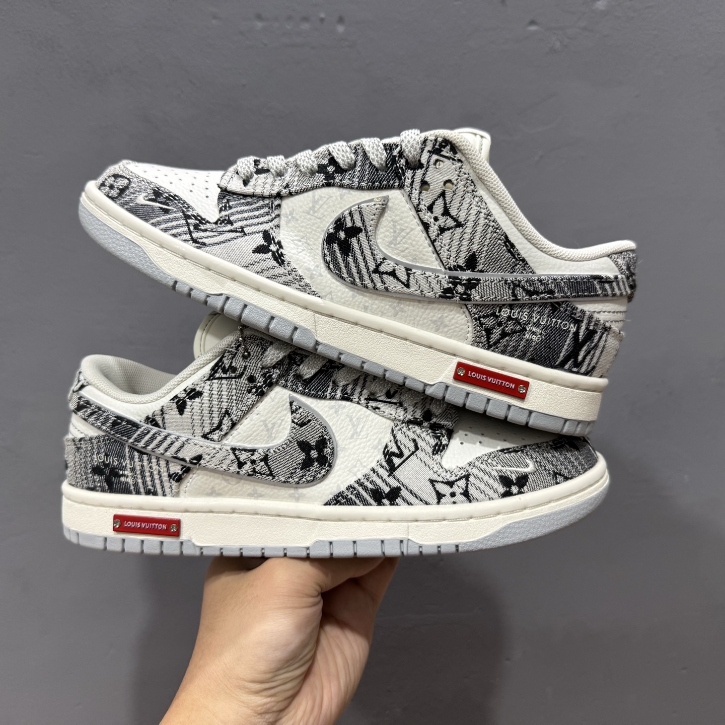 280 T版 Nike SB Dunk Low LV联名 百搭米灰 周年高端定制 低帮休闲板鞋 sc9772-807