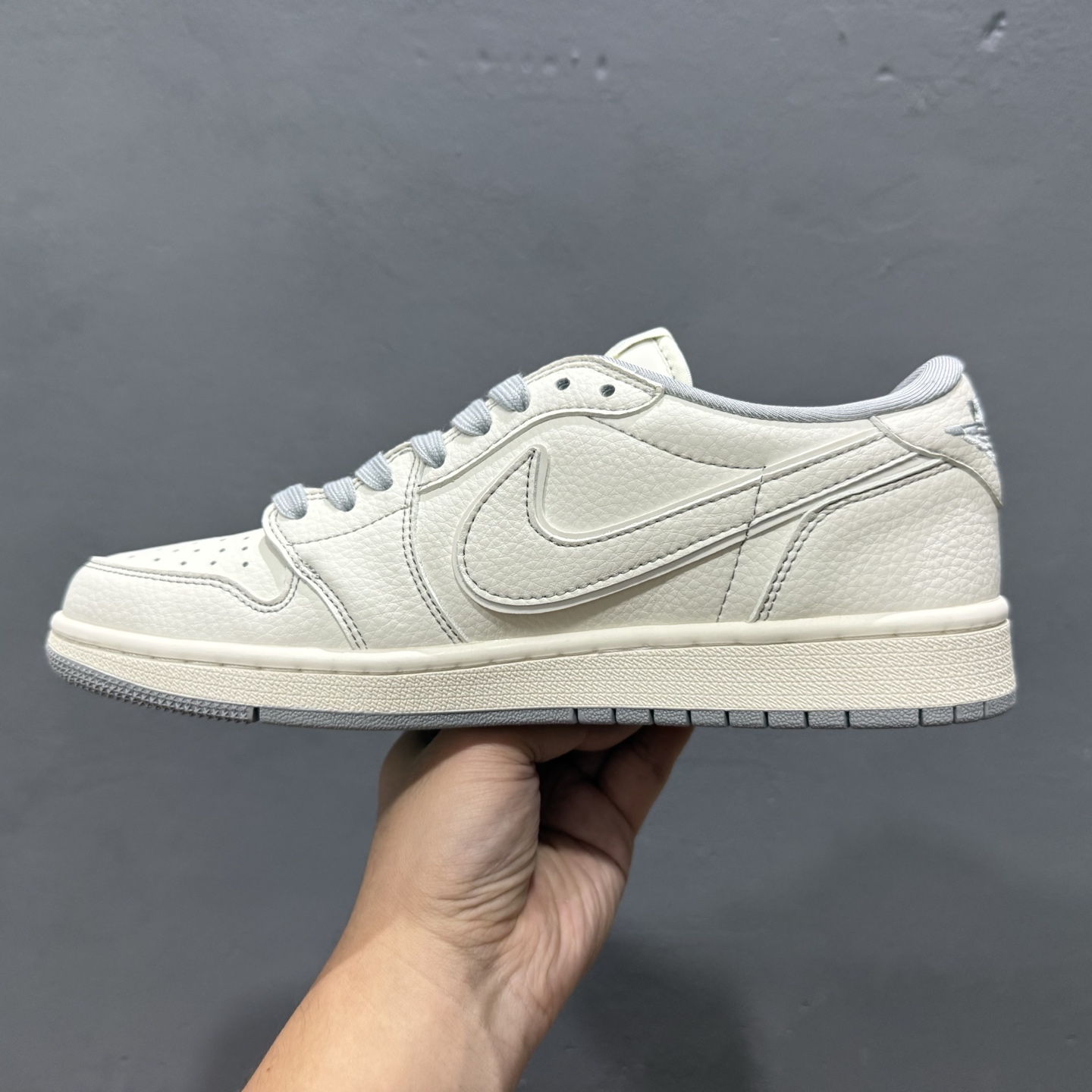 Stussy x Air Jordan 1 Low 米灰火焰 ZH2598-228