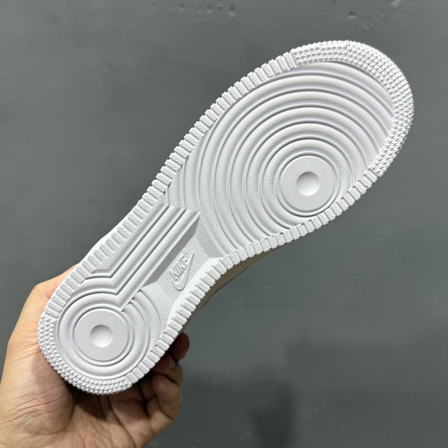 ￥180 Nike Air Force 1'07 Low 空军一号低帮休闲板鞋 IB7167-103