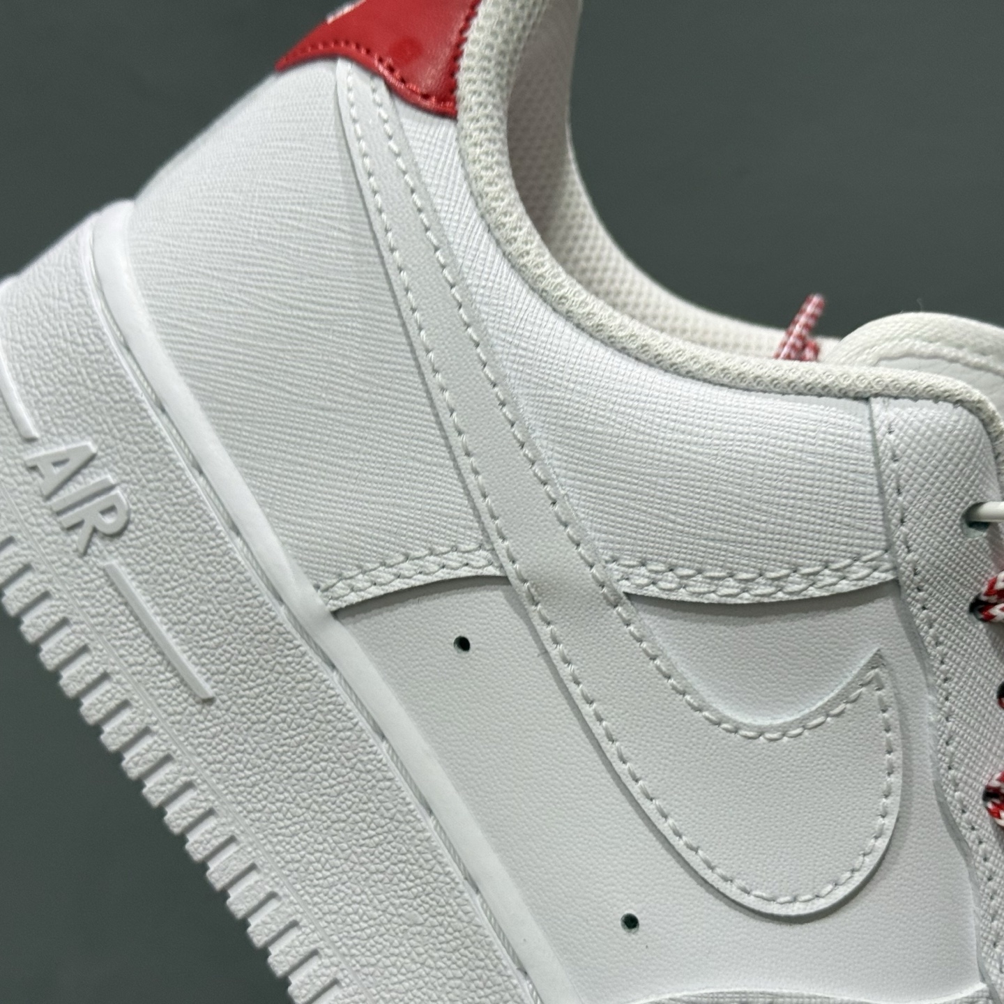 ￥180 Nike Air Force 1'07 Low 空军一号低帮休闲板鞋 IB7167-103
