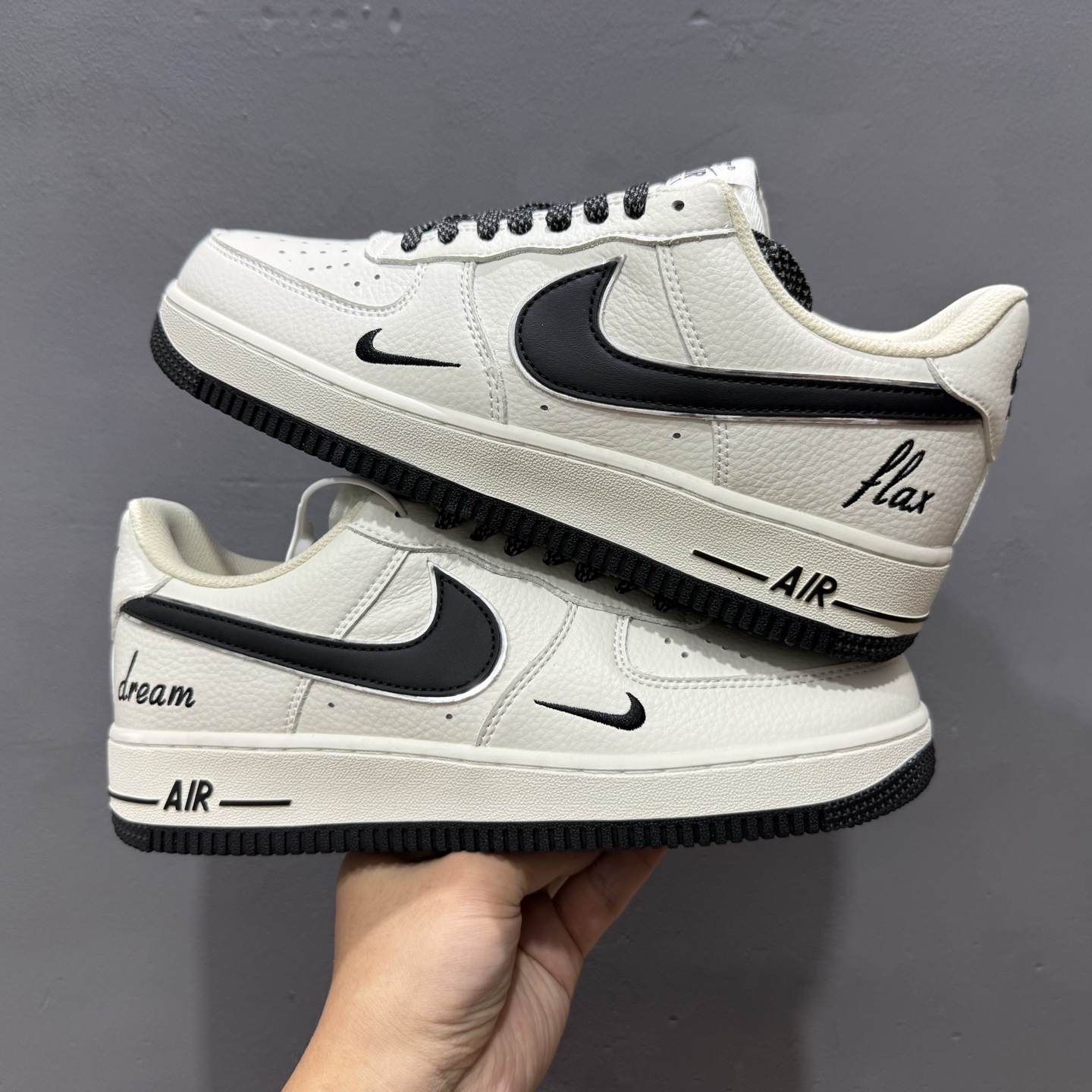 200 Nike Air Force 1 Low 07 白黑小钩满天星 DR2024-101