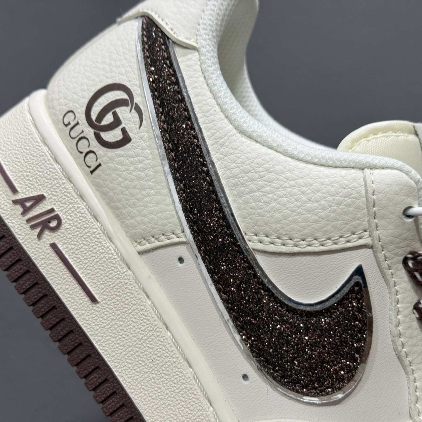 240 【GU古驰联名】米白棕勾NIke Air Force 1 ‘07 Low 空军一号 低帮 运动鞋 休闲鞋 QY6818-609