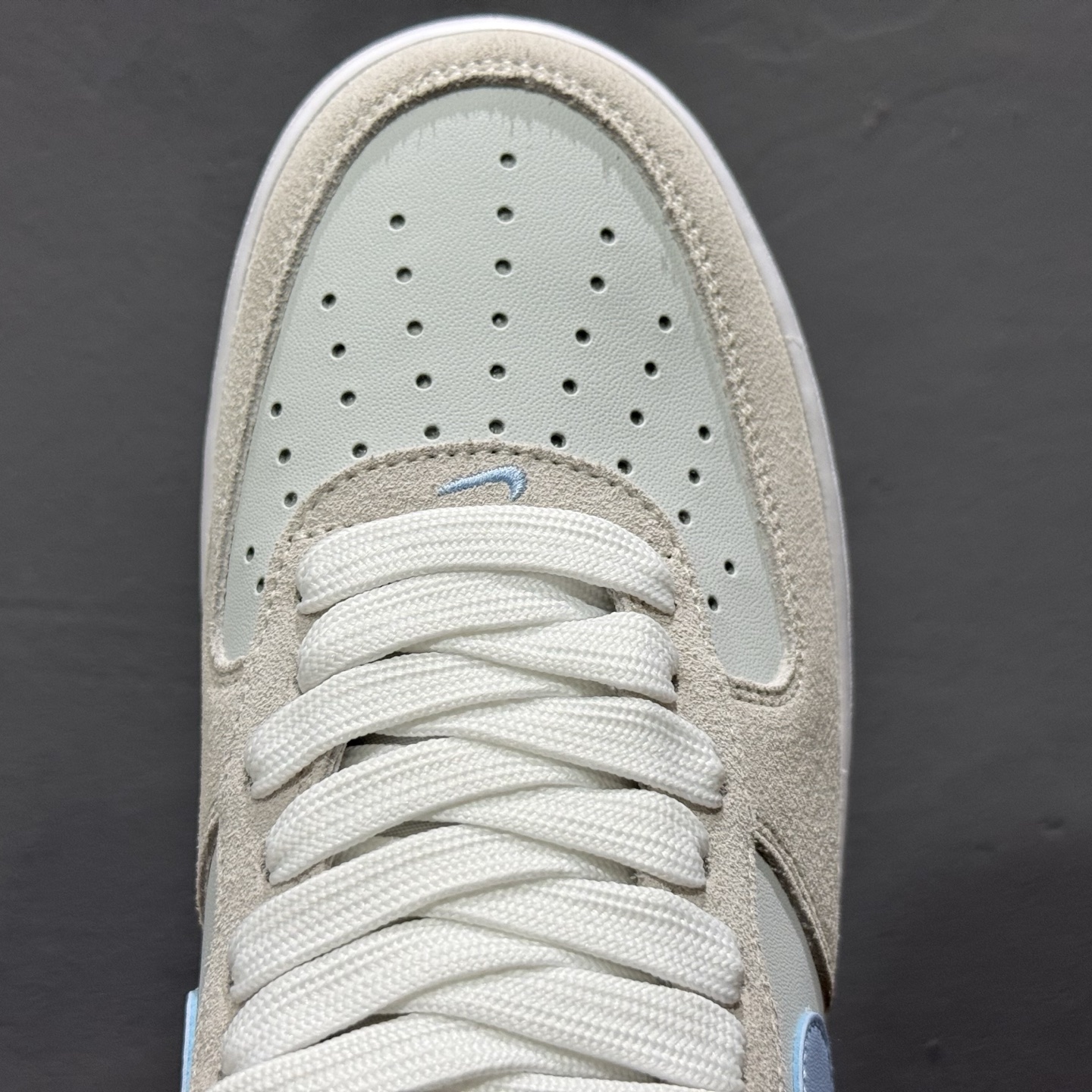 200 Nk Air Force 1'07 Low 空军一号低帮休闲板鞋 IB6388-002