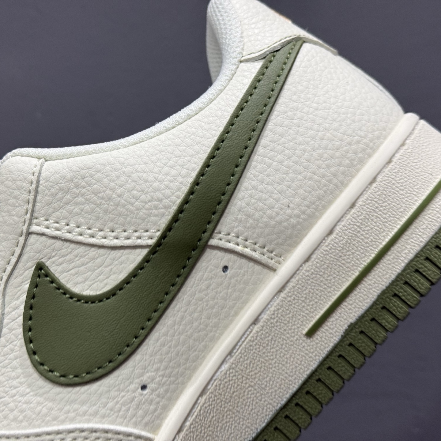 Nike Air Force 1'07 斯图西 联名 米白绿 XX3168-151