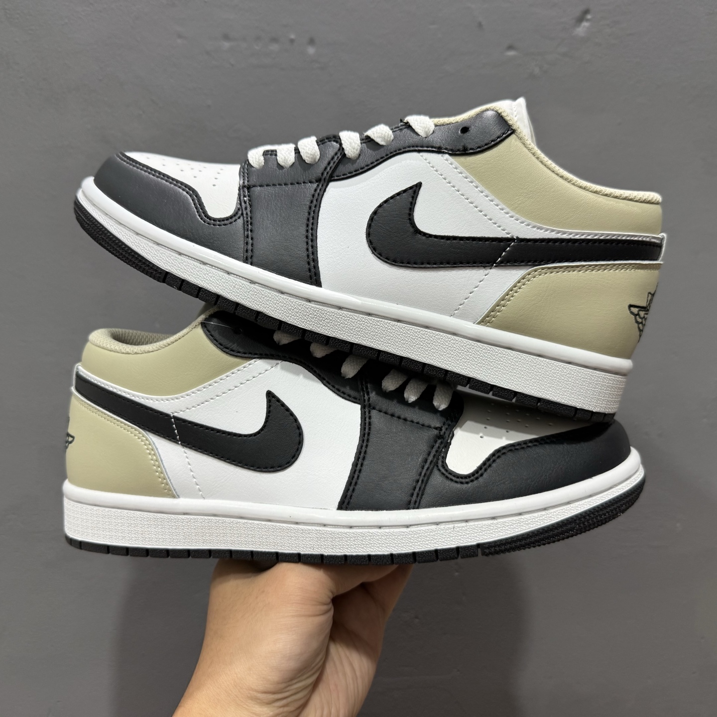 200 Air Jordan AJ1 Low 低帮系列 553558-153