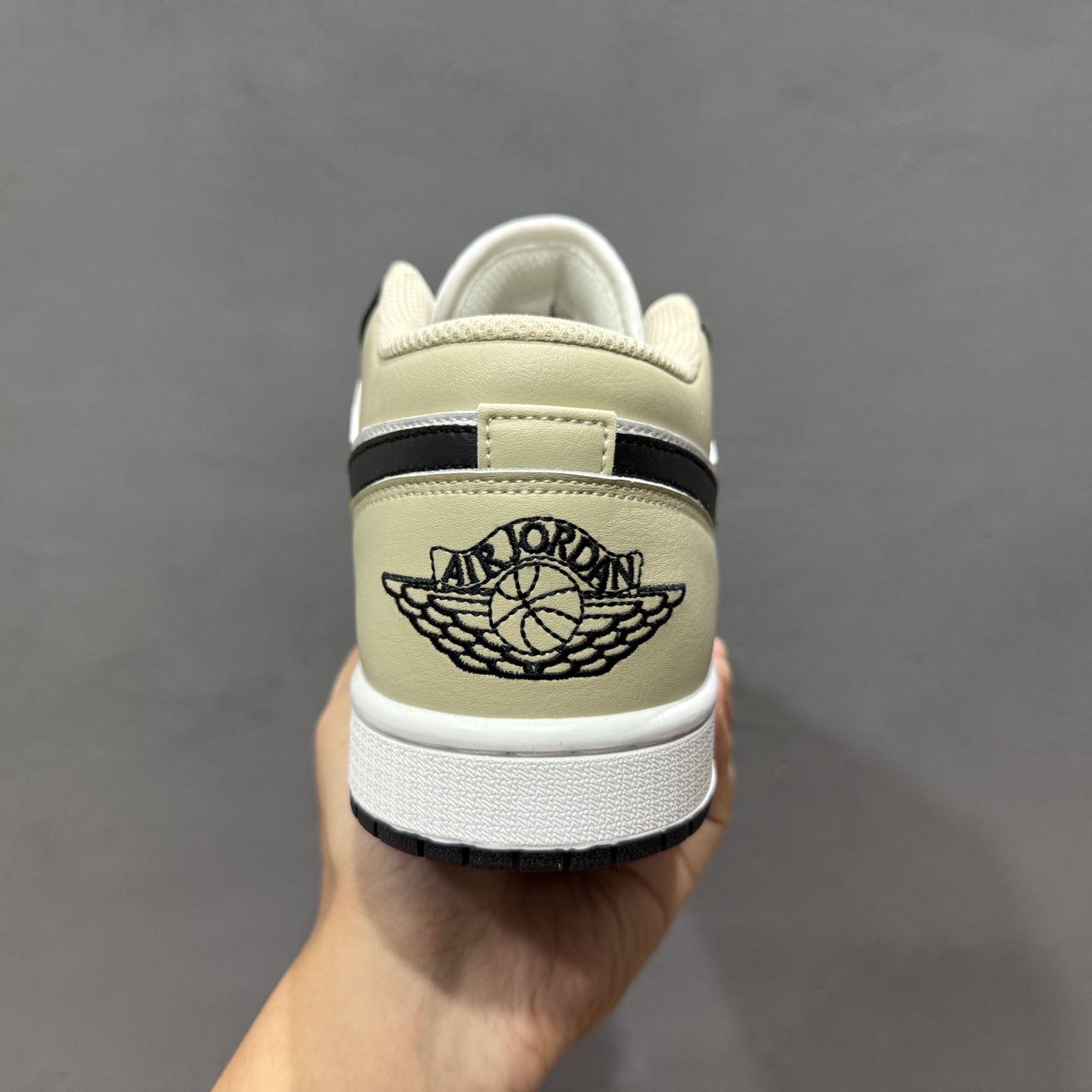 200 Air Jordan AJ1 Low 低帮系列 553558-153