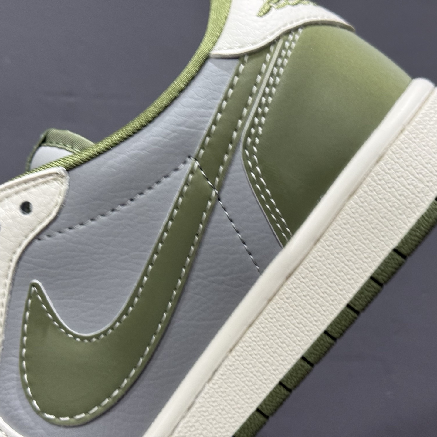220 Travis Scott x Fragment Design x Air Jordan 1 Low OG SP AJ1 乔1 Bape联名-灰青 低帮文化休闲板鞋 BB6511-621