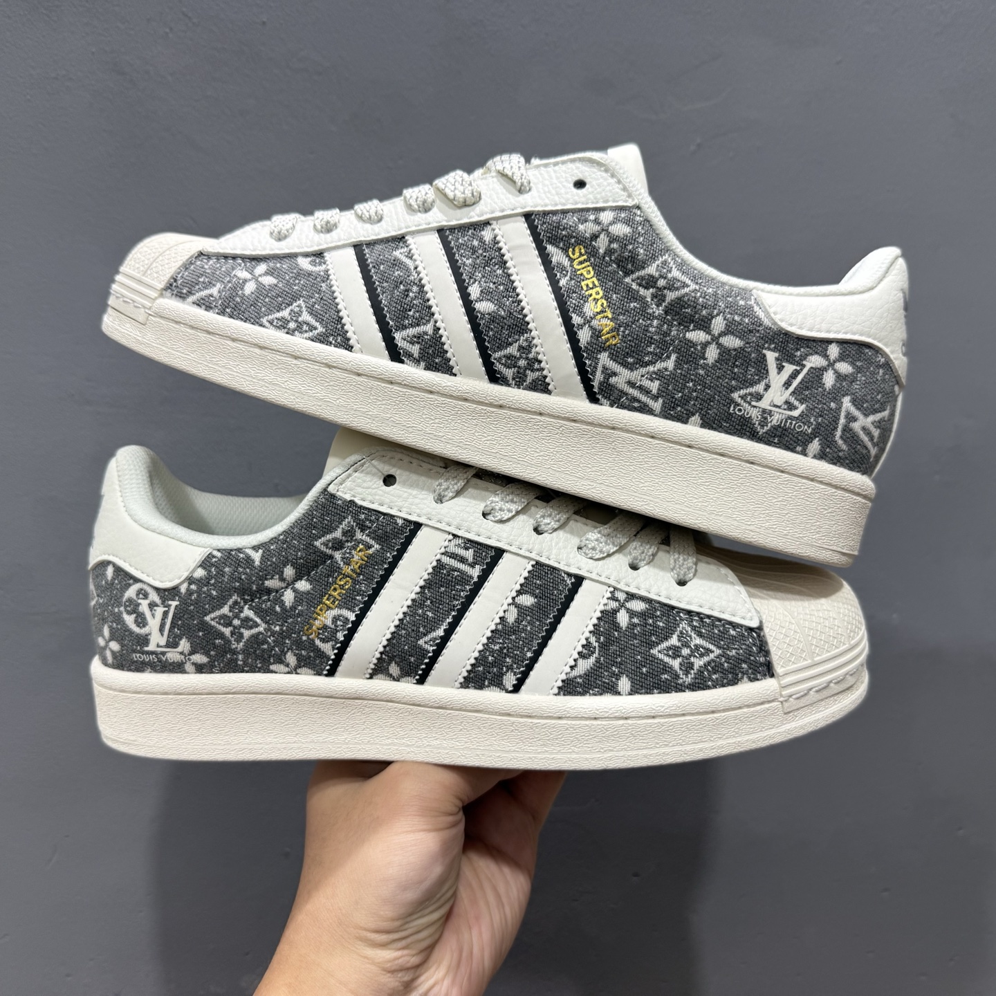 240 ＃纯原 CLOT x AD Originals Superstar“金标” 贝壳头LV联名限定 贴合柔软皮料白黑印花配色 JY8911