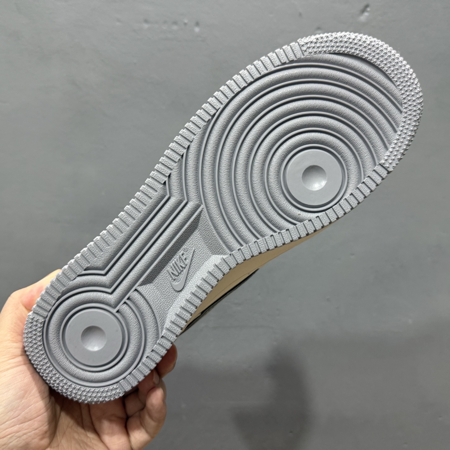 Nike Air Force 1'07 斯图西 联名 米白灰 HH7518-060