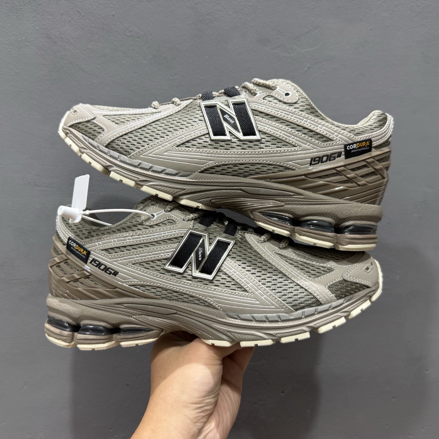 220 【纯原版】NB新百伦New Balance M1906R U1906ANB 系列复古老爹风休闲运动慢跑鞋