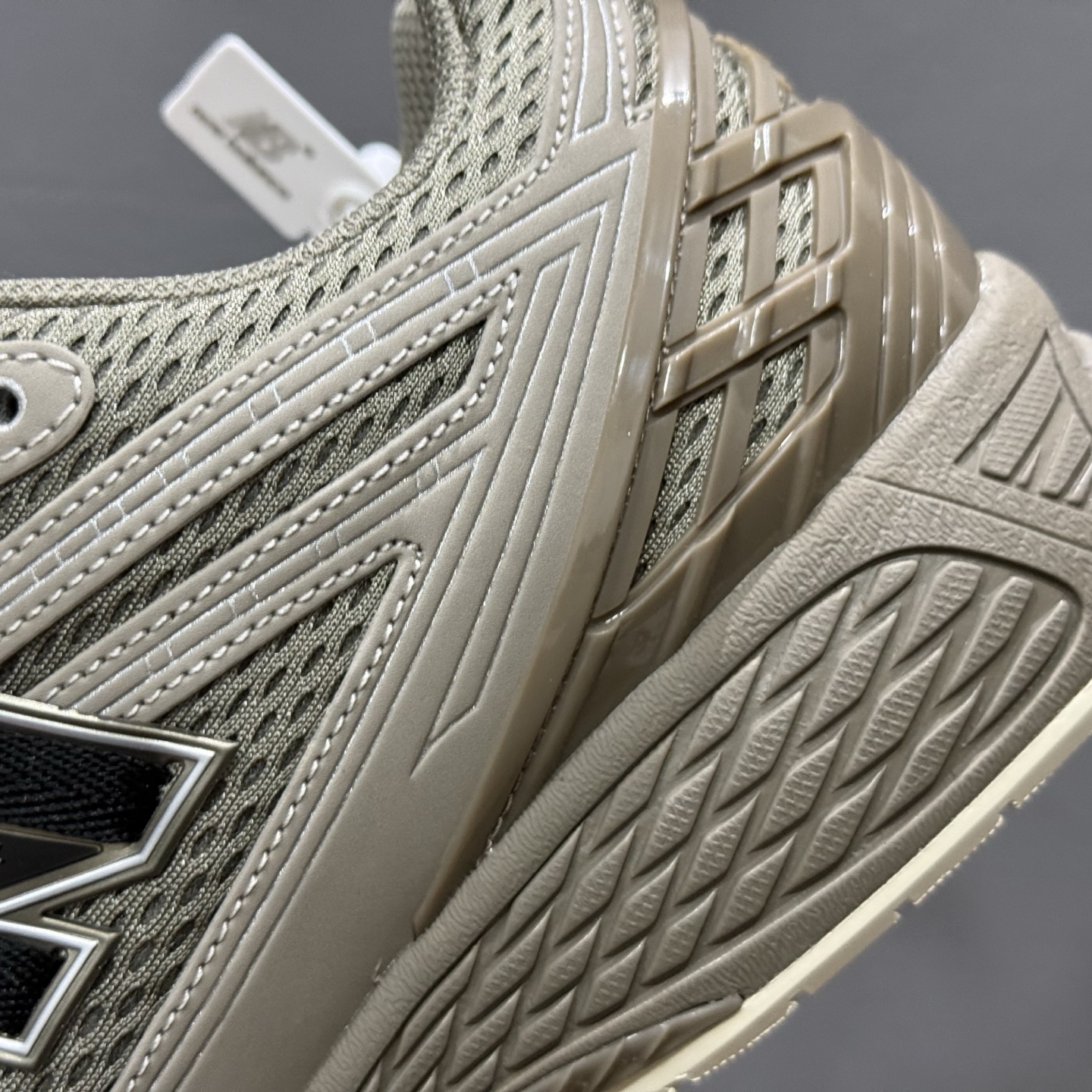 220 【纯原版】NB新百伦New Balance M1906R U1906ANB 系列复古老爹风休闲运动慢跑鞋