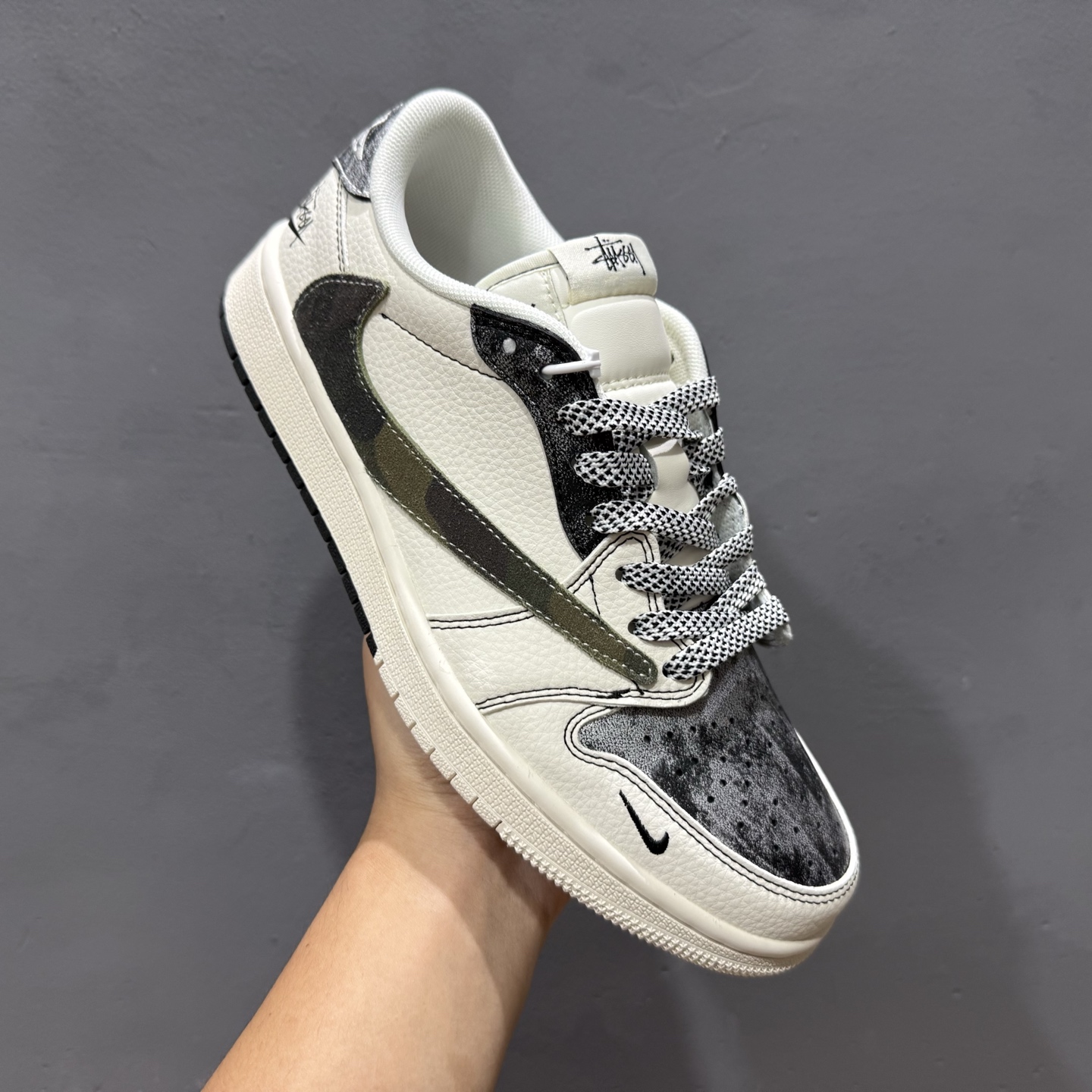 280 Air Jordan 1 Low AJ1 乔一 斯图西联名 高端定制 低帮复古休闲板鞋 XS7089-548