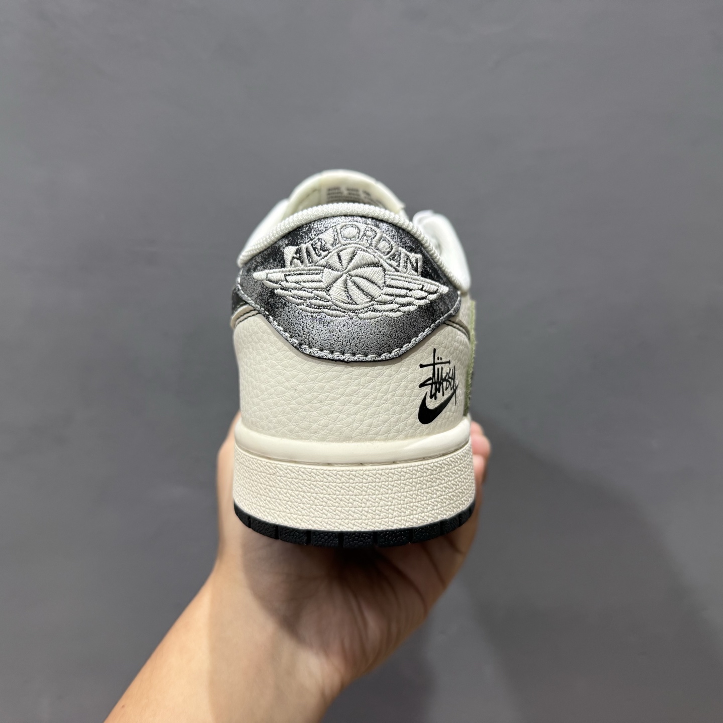 280 Air Jordan 1 Low AJ1 乔一 斯图西联名 高端定制 低帮复古休闲板鞋 XS7089-548