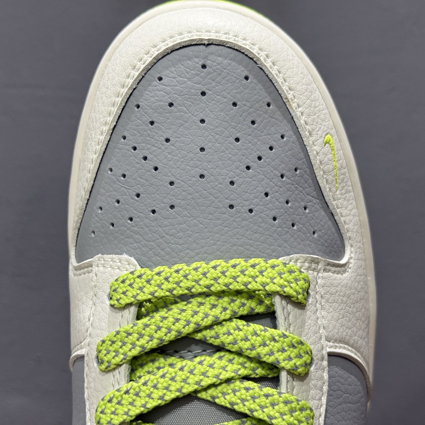 220 Nike SB Dunk Low“ Bape联名——米灰绿” 周年高端定制 低帮休闲板鞋 BB8969-005