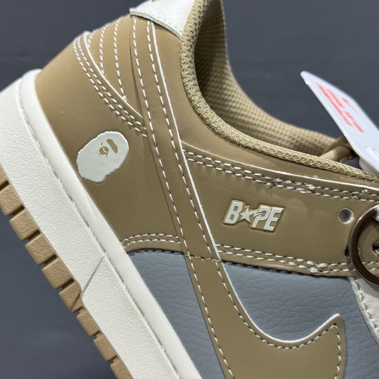 220 Nike SB Dunk Low“ Bape联名——米灰棕” 周年高端定制 低帮休闲板鞋 BB8969-006