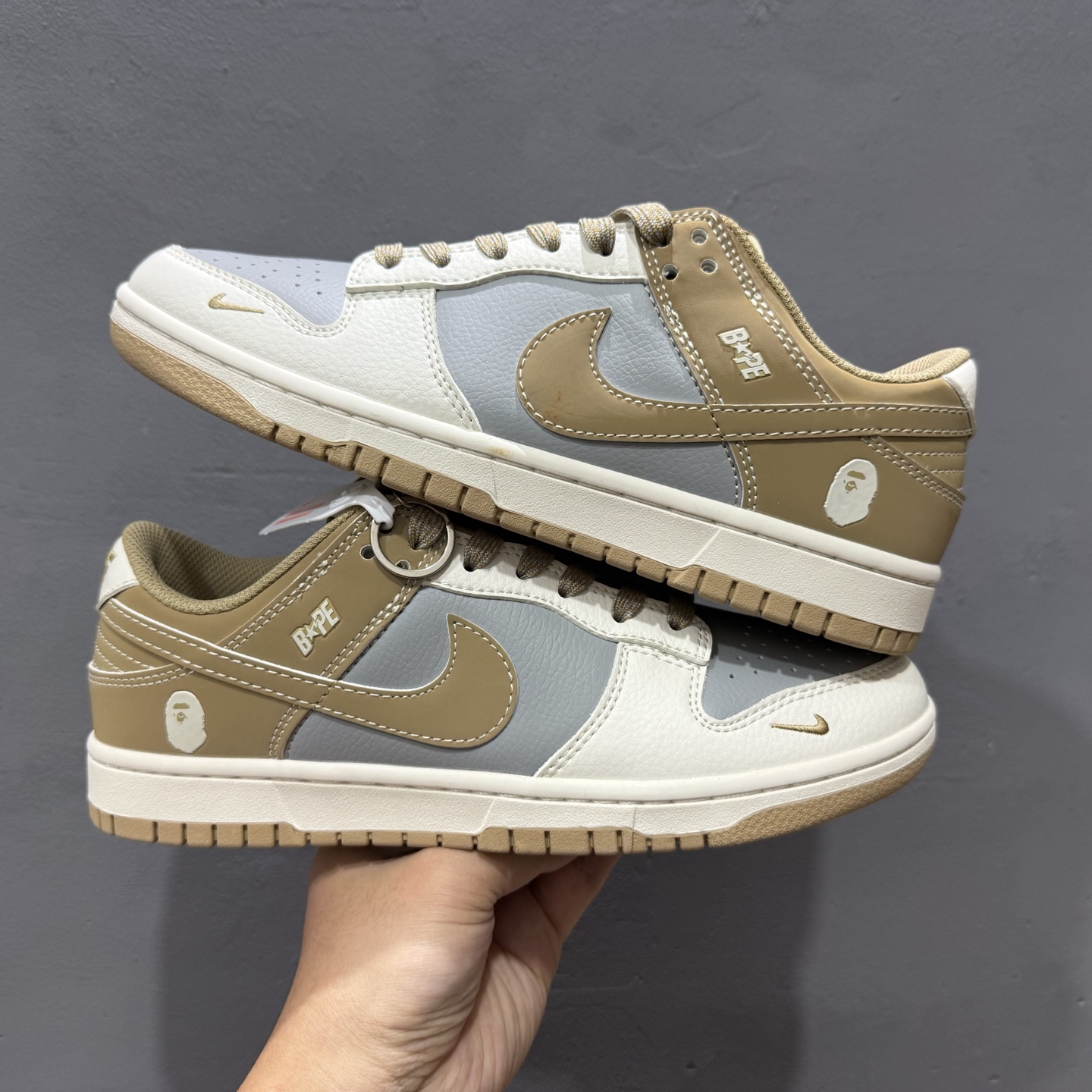 220 Nike SB Dunk Low“ Bape联名——米灰棕” 周年高端定制 低帮休闲板鞋 BB8969-006