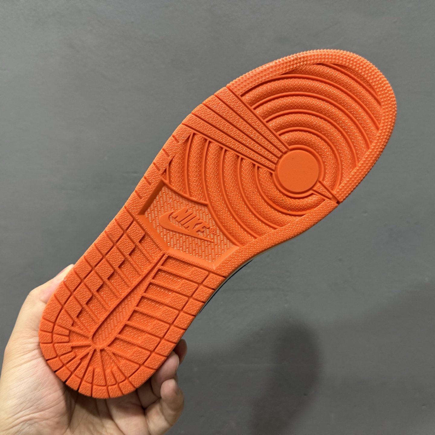 Travis Scott x Jordan 1 Low NBA克利夫兰骑士联名- CLE城市限定 倒勾低帮休闲版本 SC9207-032