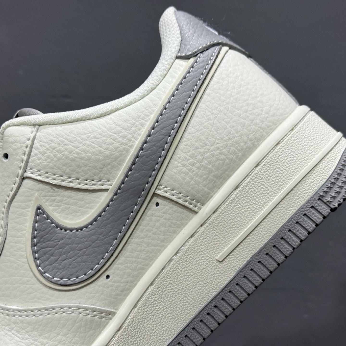 260 NK Air Force 1 空军一号 CS5288-007