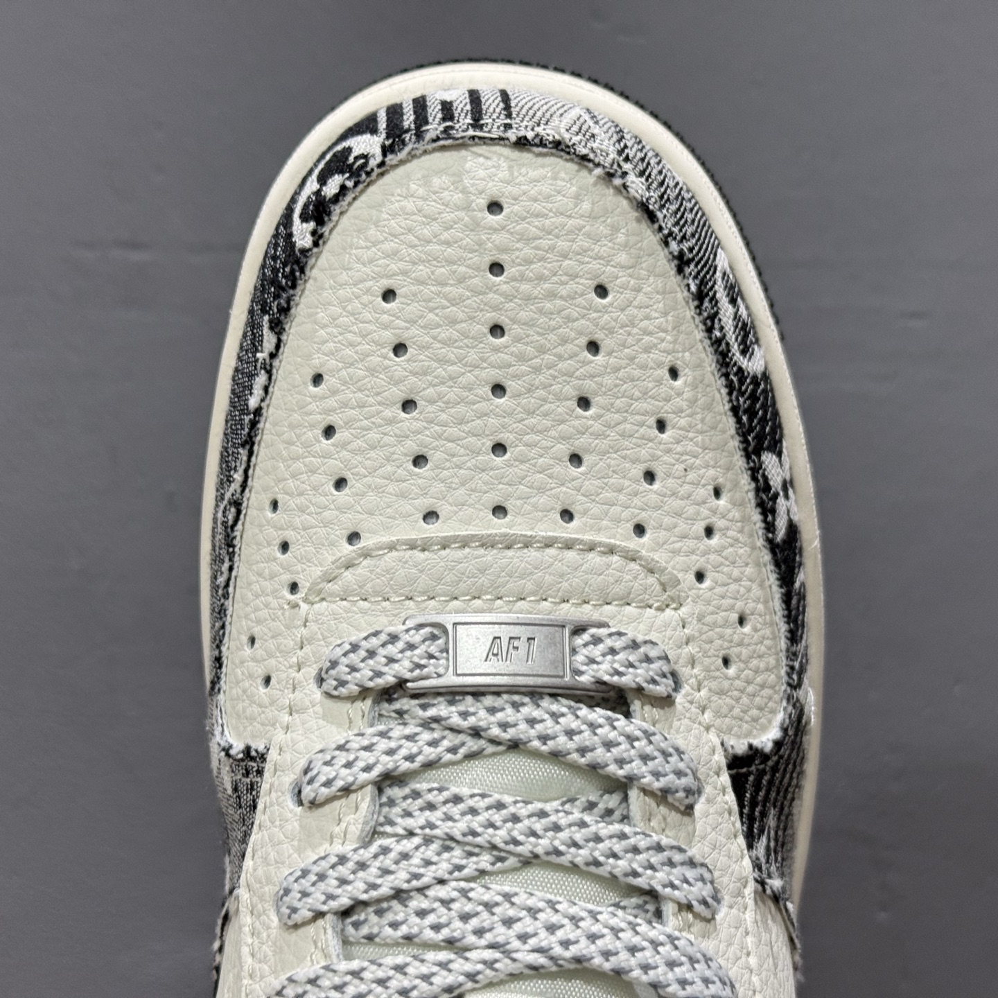 260 NK Air Force 1 空军一号 XS1958-585