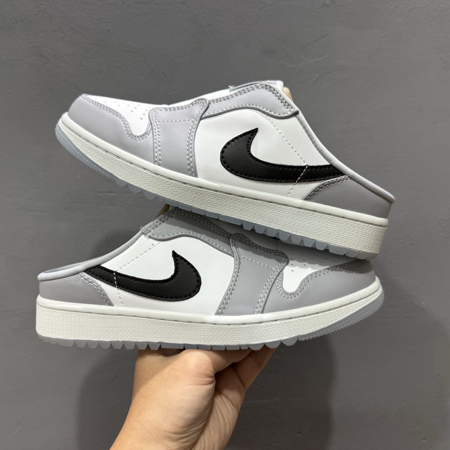 200 Air Jordan 1 Mule 黑红 官方同步 AJ系列穆勒一脚蹬半拖 FJ1214-004