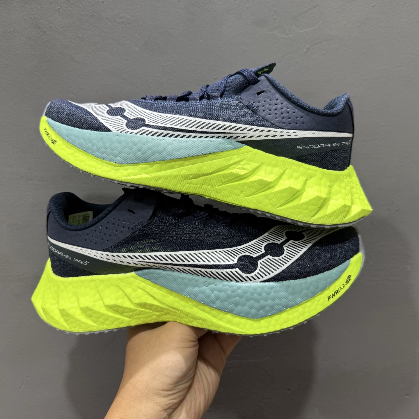220 Saucony 索康尼ENDORPHIN Pro 啡速4 男女马拉松运动跑鞋