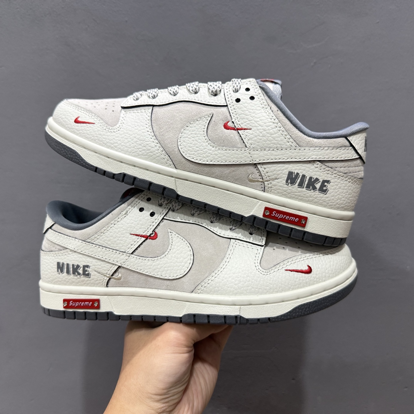 280 SC版 Nike SB Dunk Low 联名三勾 奶白深灰底配色 低帮休闲运动滑板板鞋 SC9207-412