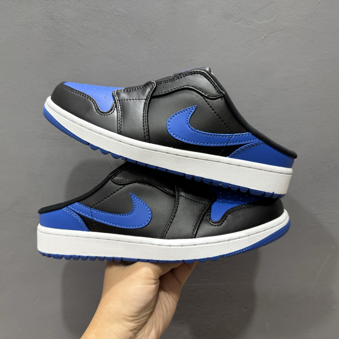200 Air Jordan 1 Mule 黑红 官方同步 AJ系列穆勒一脚蹬半拖 FJ1214-002