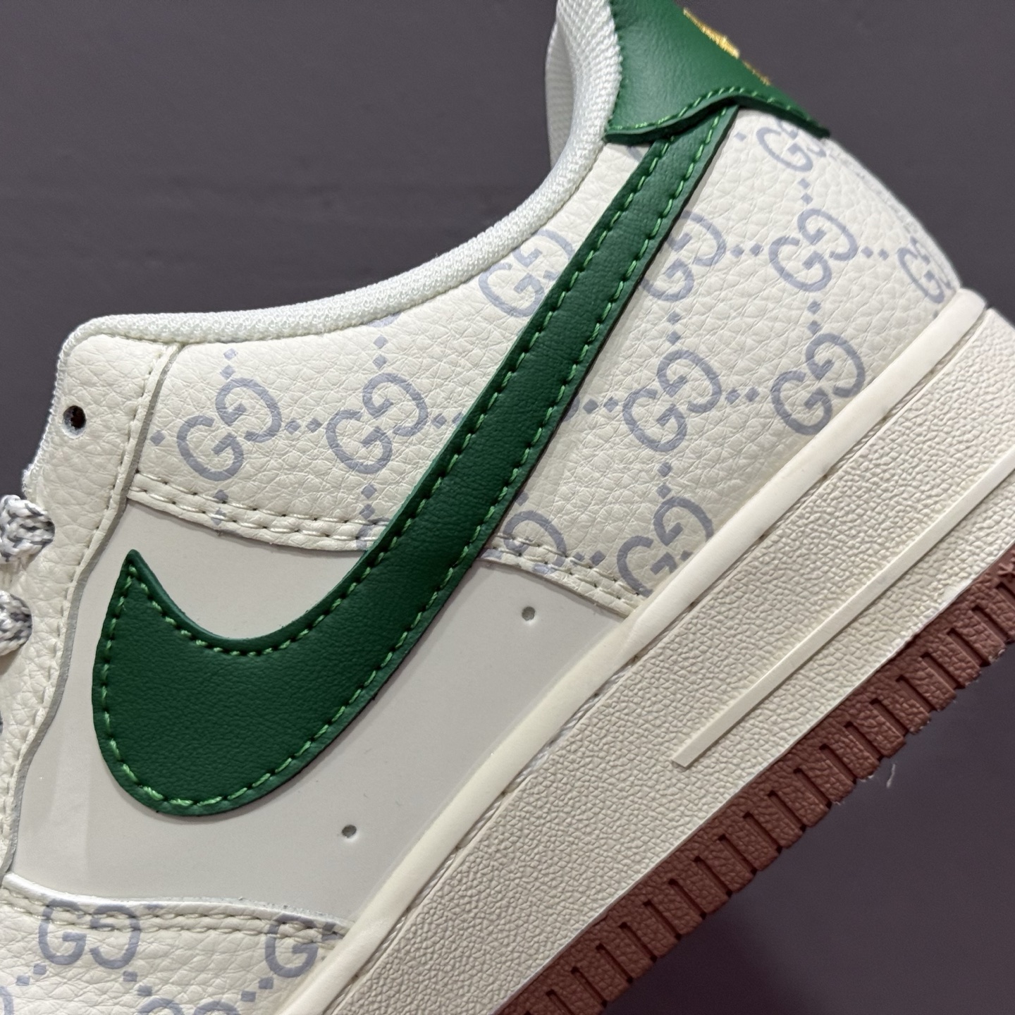 Nike Air Force 1'07 GUCCI 联名 米白绿 JJ2508-711