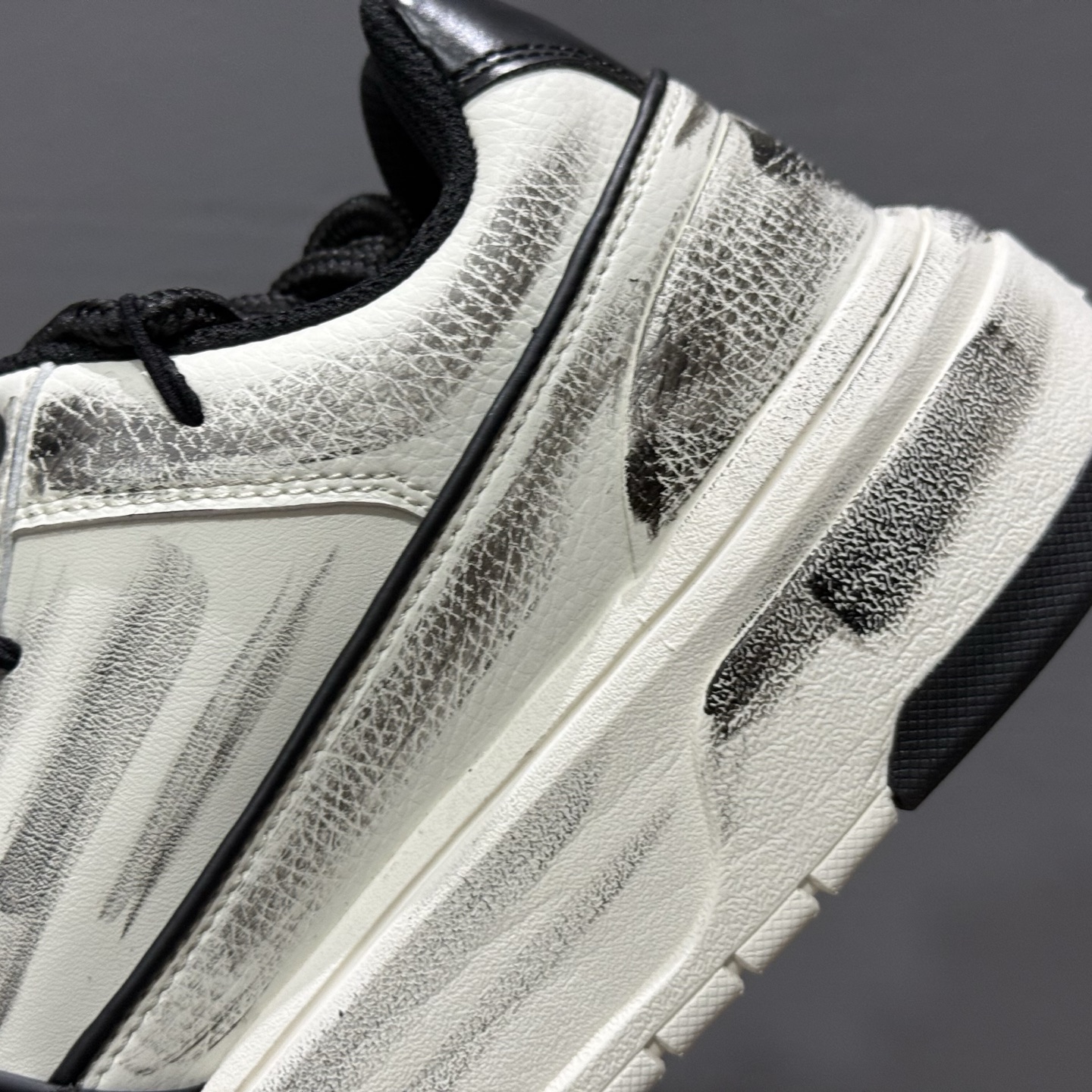 280 独家实拍 [定制球鞋]MLB Chunky Liner “萌趣涂鸦” 美式涂鸦 防滑减震耐磨低帮板鞋 3ASXCA56N
