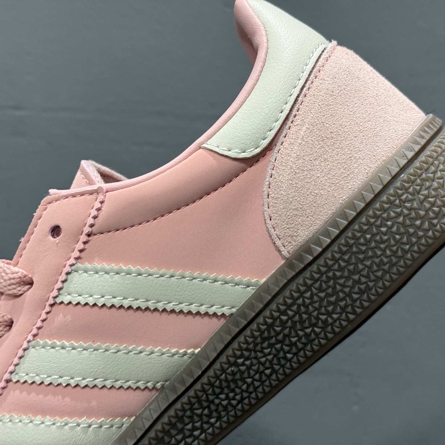 150 Adidas Handball Spezial 复古单品 阿迪达斯经典款复古休闲板鞋 JI2646