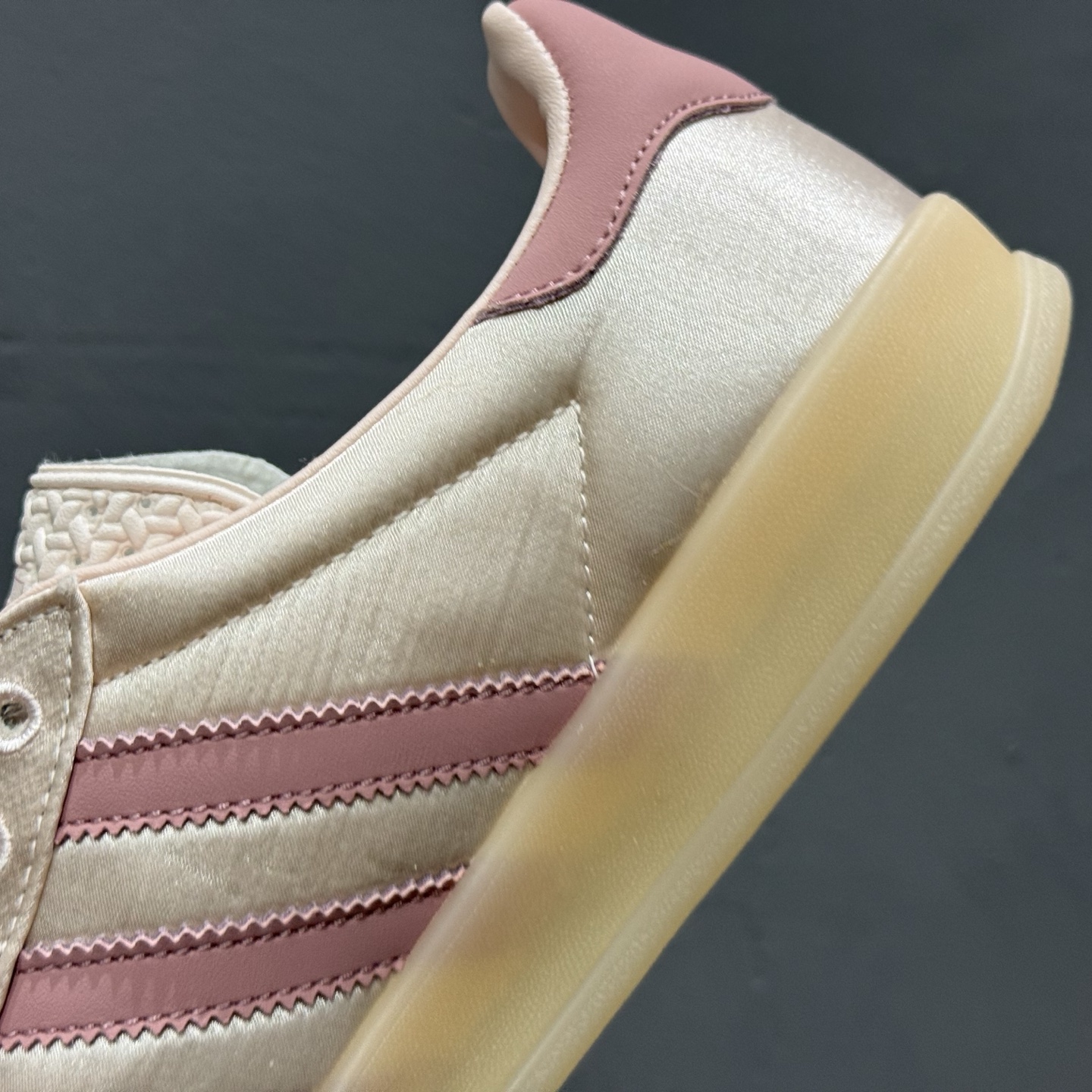 180 AD Originals Gazelle Indoor 粉色 三叶草复古休闲运动板鞋 JI2709