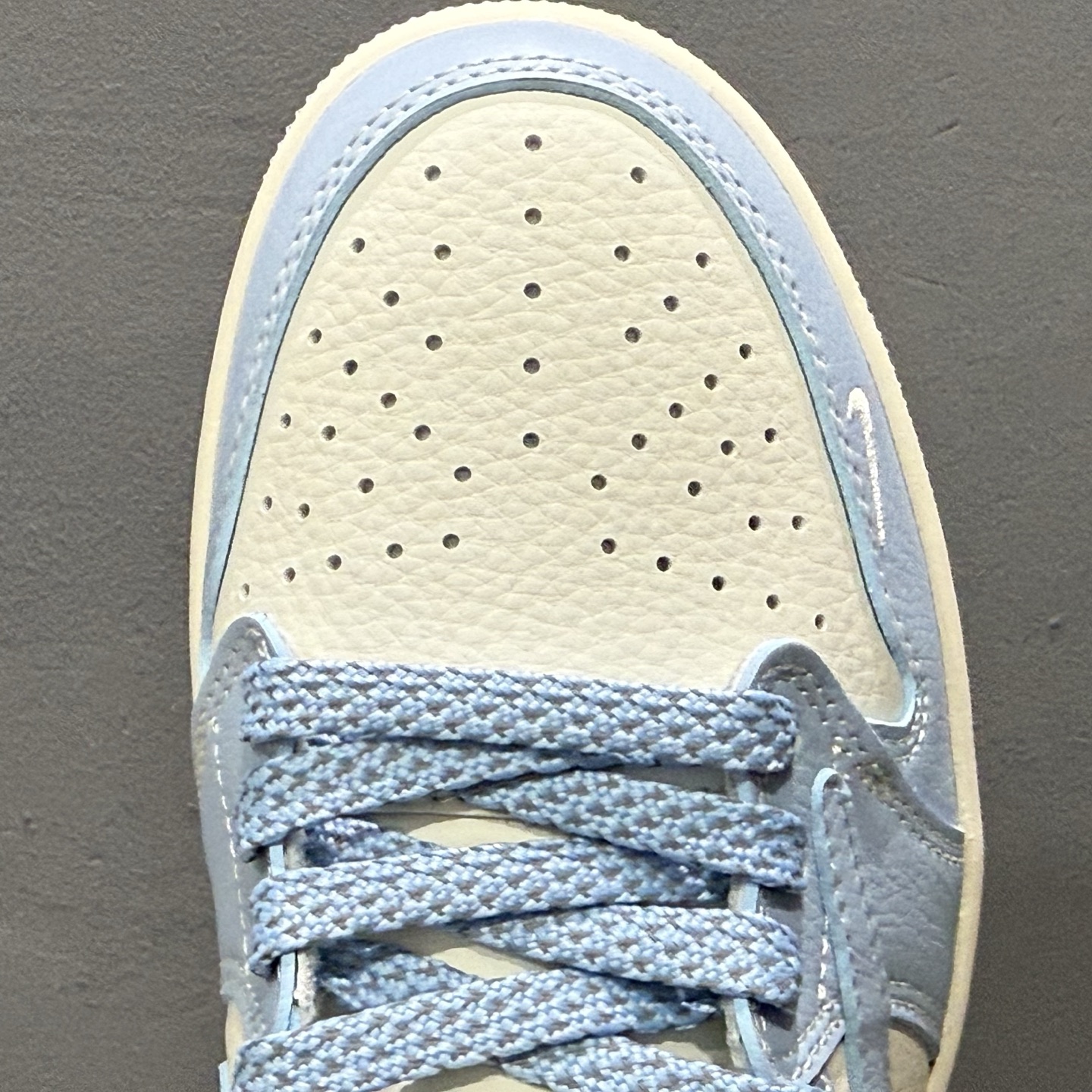 220 Fragment x TS x Air Jordan 1 Low x LV 三方联名倒钩低帮 BB6588-101