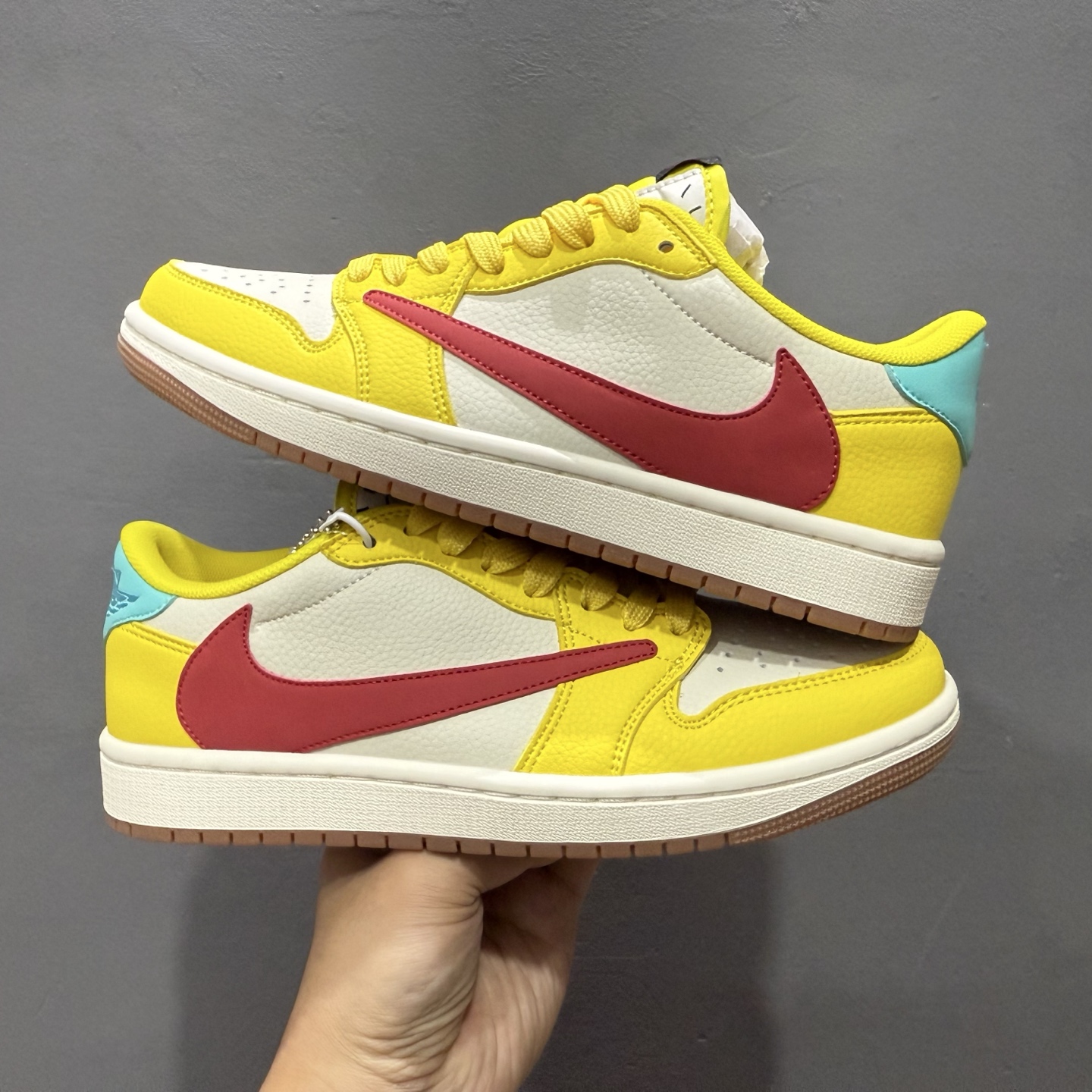 280 Travis Scott x Air Jordan 1 Low 黄白红 DN6901-091