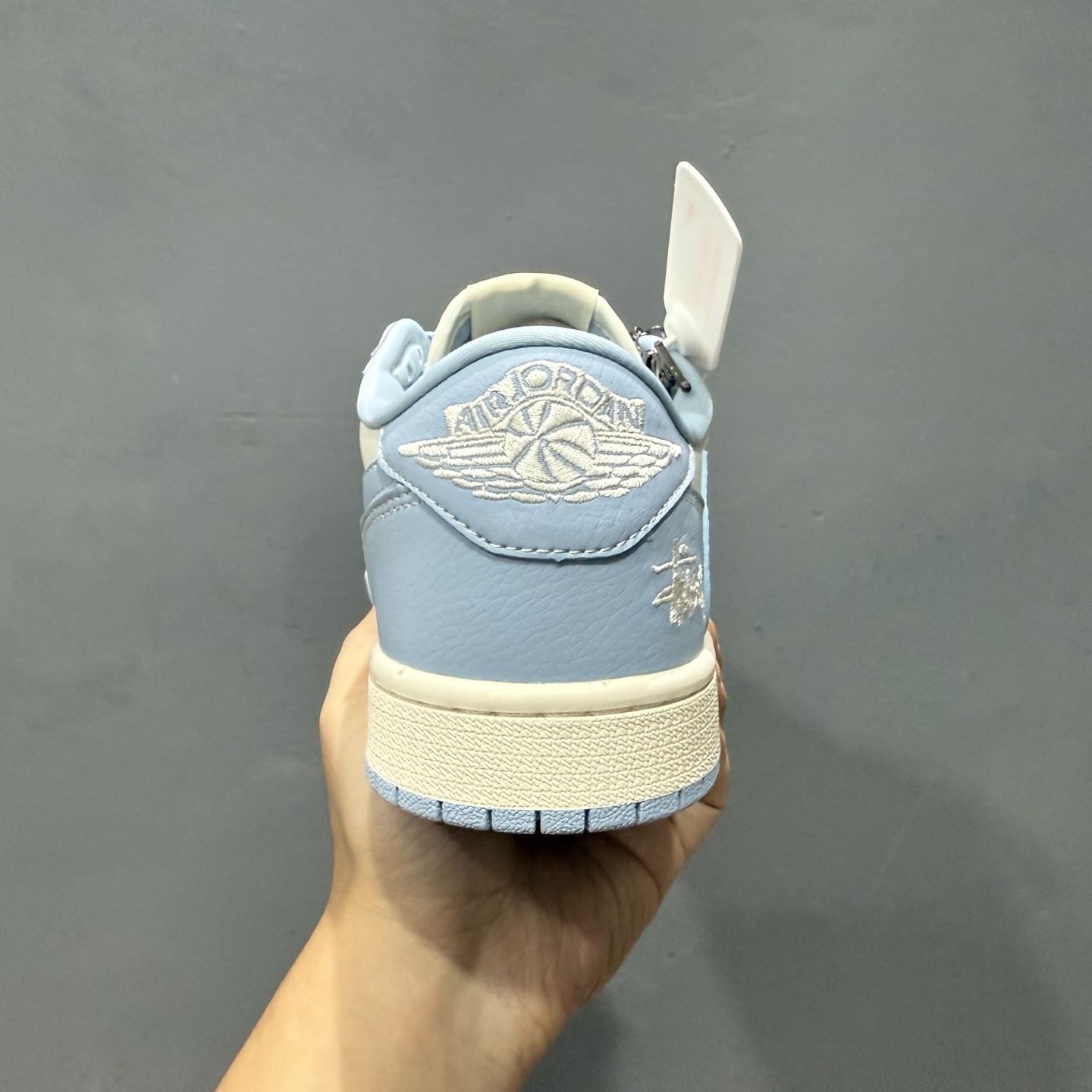 220 Fragment x TS x Air Jordan 1 Low x LV 三方联名倒钩低帮 BB6588-101