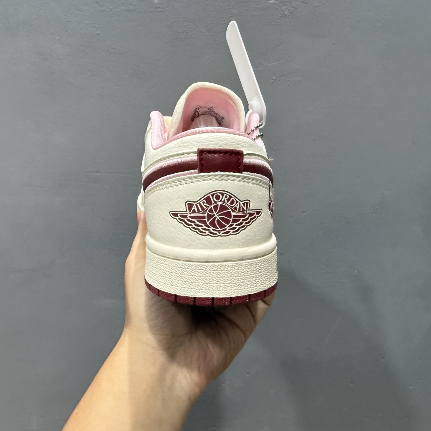 280 Louis Vuitton x Air Jordan 1 情人节限定 樱桃情人节 XX3168-520