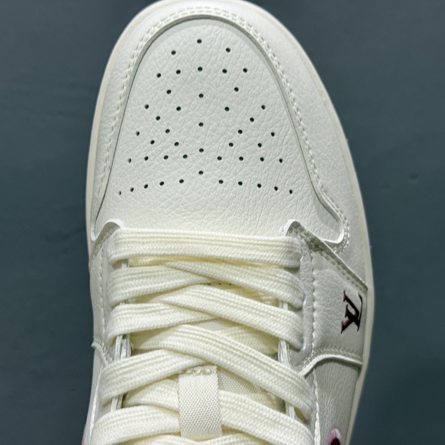 280 Louis Vuitton x Air Jordan 1 情人节限定 樱桃情人节 XX3168-520