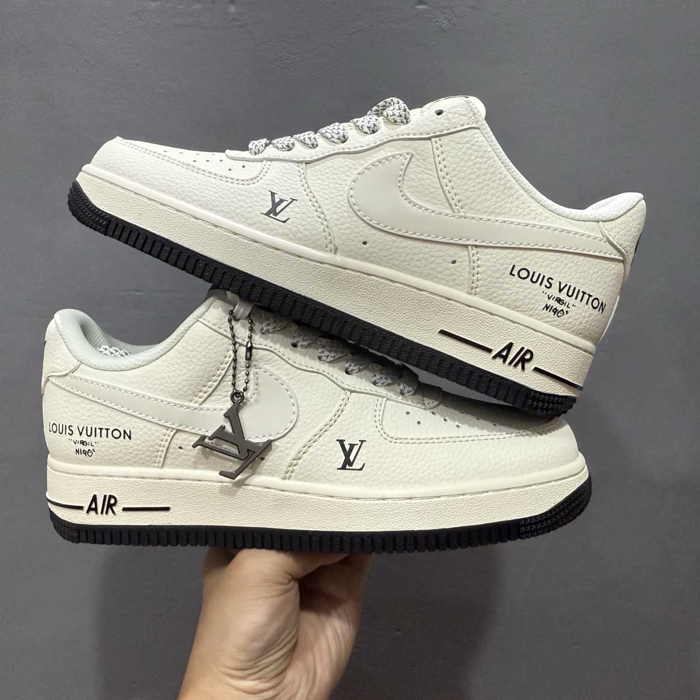 ￥260 Nike Air Force 1'07 Low LV联名 米白黑底 空军一号低帮休闲板鞋 XX3168-139
