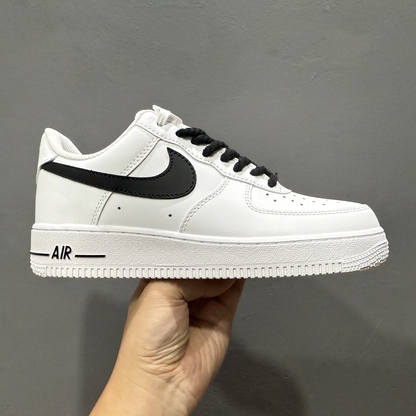 ￥260 Nike Air Force 1'07 Low 白黑麻绳 空军一号低帮休闲板鞋 ZH0316-072